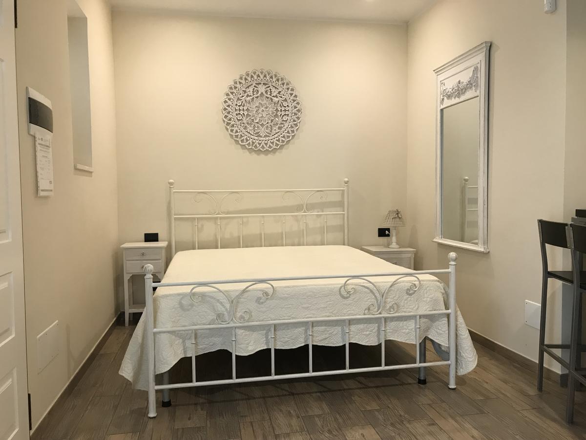 Bed And Breakfast Sun Wine Taranto Exterior foto